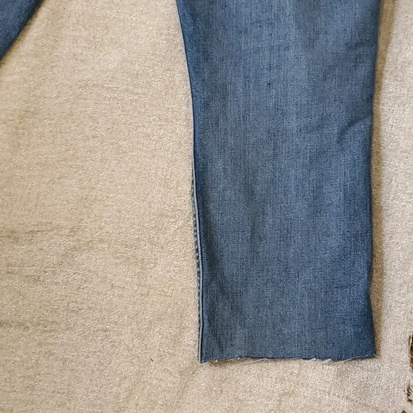 Grlfrnd Naomi women's highrise cut off crop distressed jeans size 31 - Picture 10 of 16